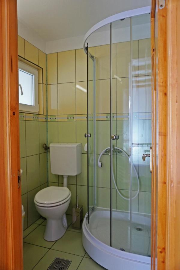Celestia Camere de Inchiriat Moeciu De Sus Esterno foto